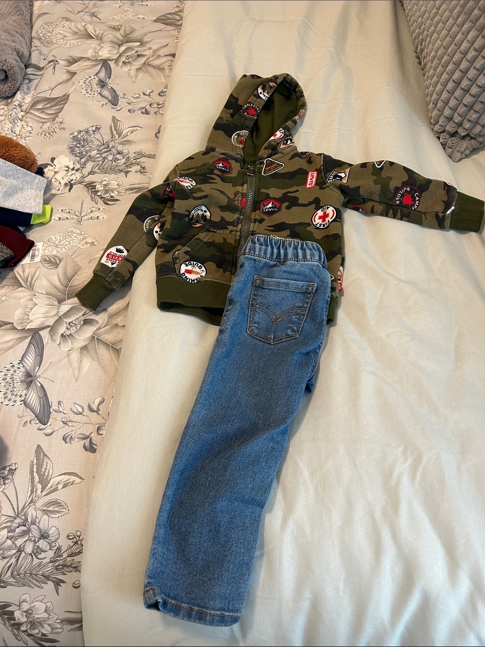 Kids Camo Hooded Jacket - Green Levi’s and Levi’s jeans